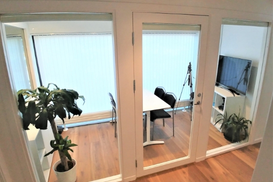 Picture of small test room, taken from the hallway